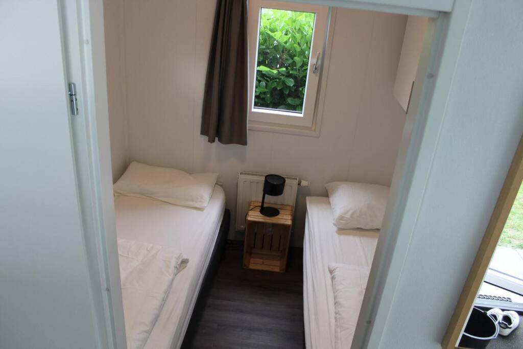 Vakantiehuis Met Vijverzicht Lathum 외부 사진