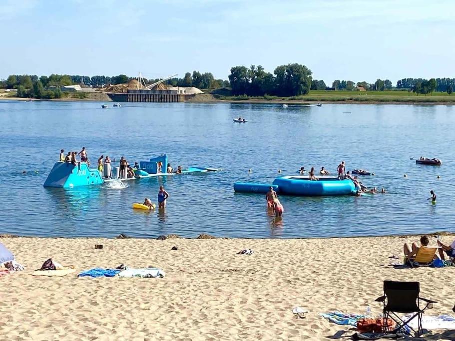 Vakantiehuis Met Vijverzicht Lathum 외부 사진