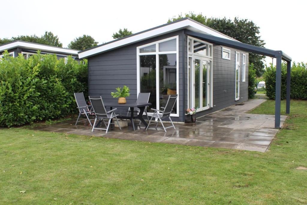 Vakantiehuis Met Vijverzicht Lathum 외부 사진