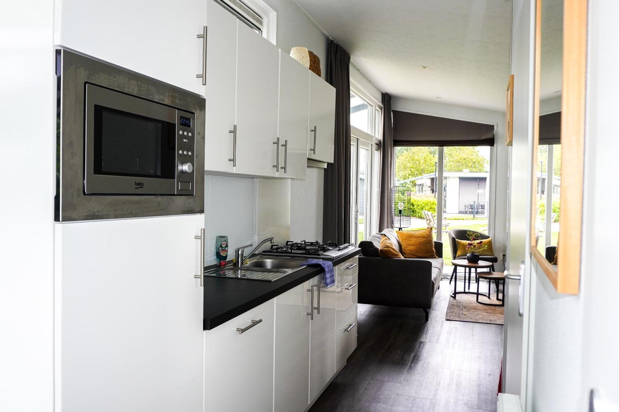 Vakantiehuis Met Vijverzicht Lathum 외부 사진