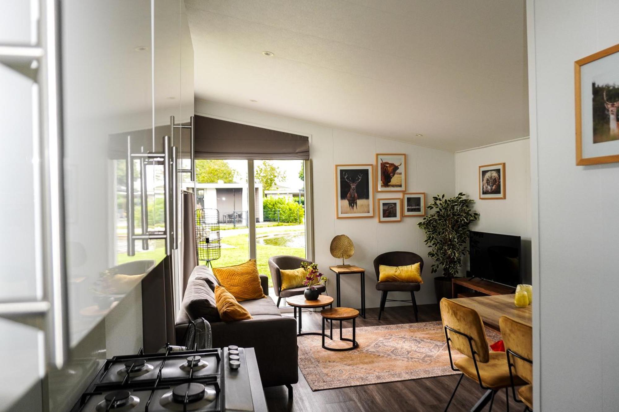 Vakantiehuis Met Vijverzicht Lathum 외부 사진