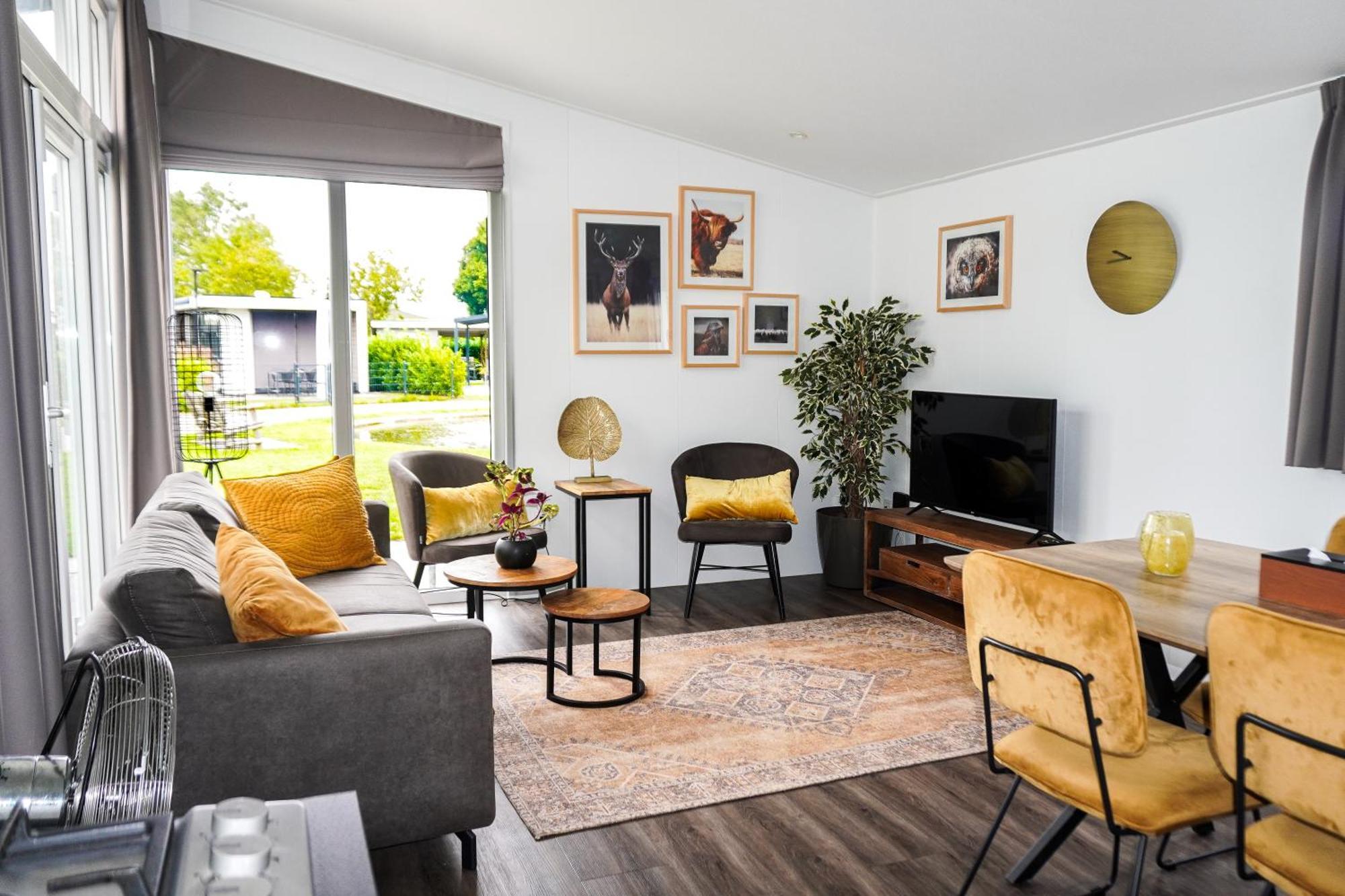 Vakantiehuis Met Vijverzicht Lathum 외부 사진